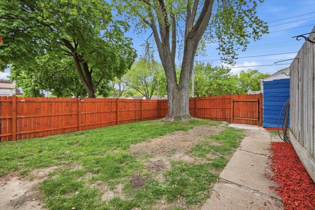 6800 Ohio AVENUE, Milwaukee, WI 53219