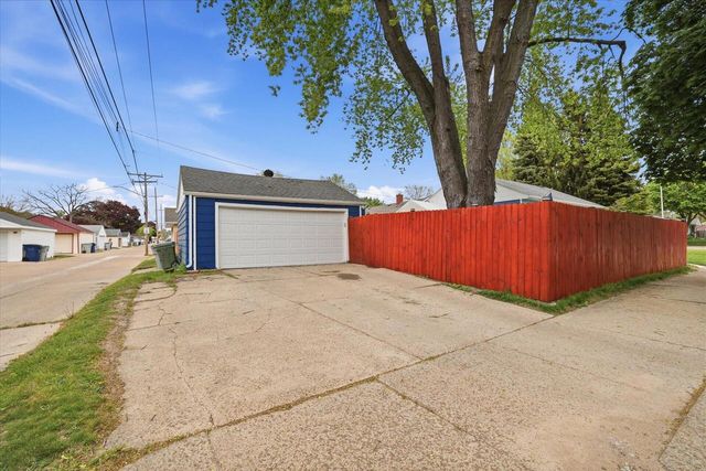 6800 Ohio AVENUE, Milwaukee, WI 53219