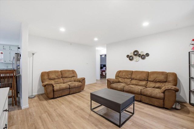 6800 Ohio AVENUE, Milwaukee, WI 53219