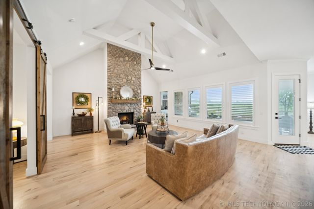 19104 E Beecher Court, Owasso, OK 74055