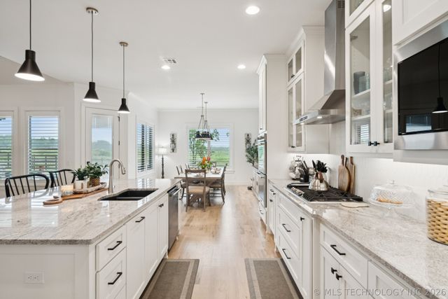 19104 E Beecher Court, Owasso, OK 74055