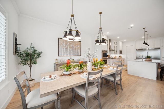 19104 E Beecher Court, Owasso, OK 74055