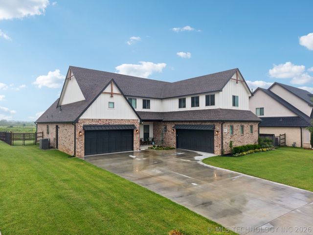 19104 E Beecher Court, Owasso, OK 74055