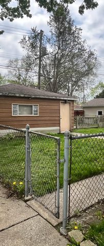 1127 W 123rd Street, Calumet Park, IL 60827