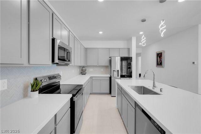5357 Eleganza Avenue, Pahrump, NV 89061