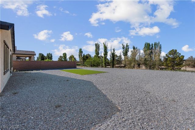 5357 Eleganza Avenue, Pahrump, NV 89061