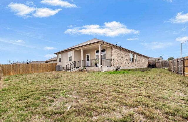 105 Escala WAY, San Marcos, TX 78666