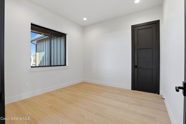 11006 N Armonia WAY, Hayden, ID 83835