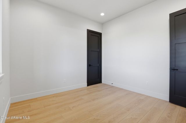 11006 N Armonia WAY, Hayden, ID 83835