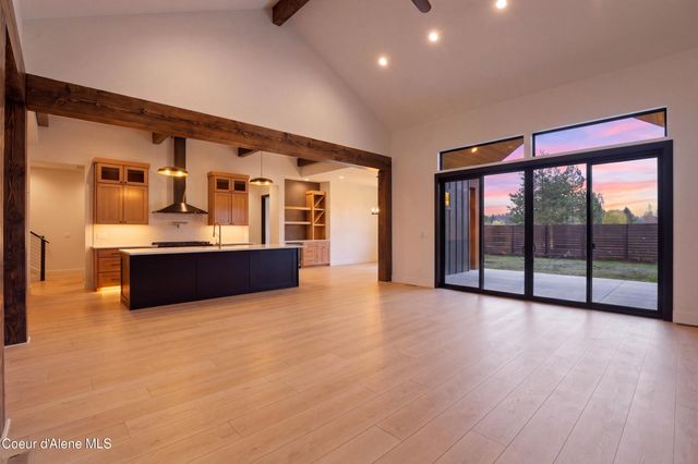 11006 N Armonia WAY, Hayden, ID 83835