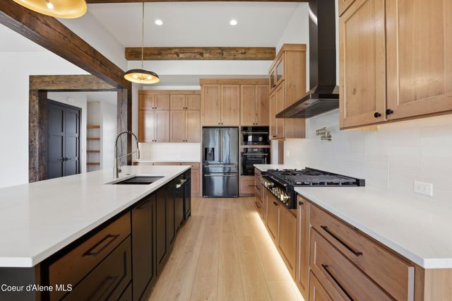 11006 N Armonia WAY, Hayden, ID 83835