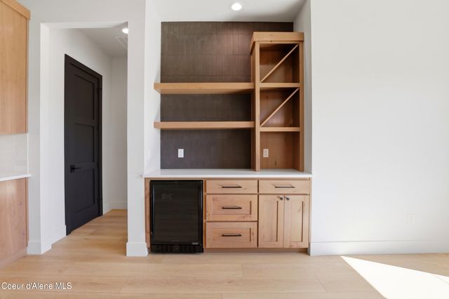 11006 N Armonia WAY, Hayden, ID 83835