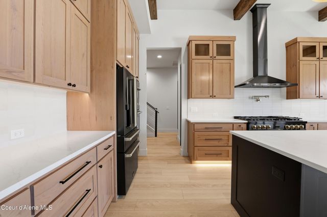 11006 N Armonia WAY, Hayden, ID 83835