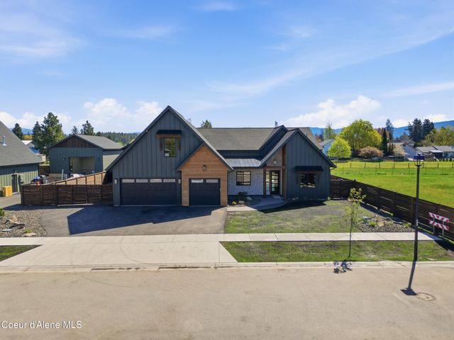 11006 N Armonia WAY, Hayden, ID 83835