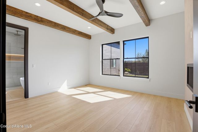 11006 N Armonia WAY, Hayden, ID 83835