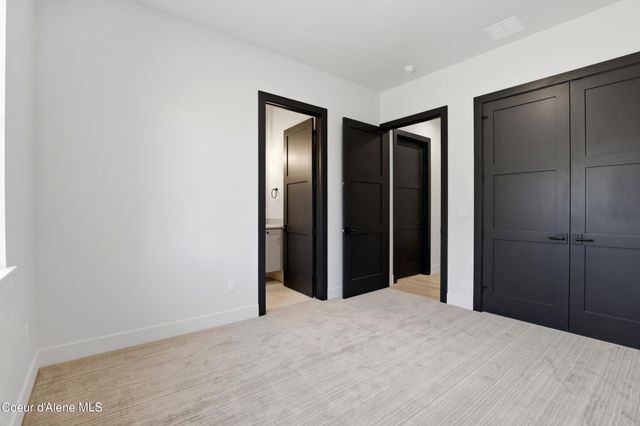 11006 N Armonia WAY, Hayden, ID 83835