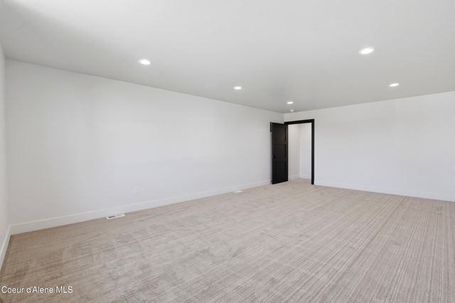 11006 N Armonia WAY, Hayden, ID 83835