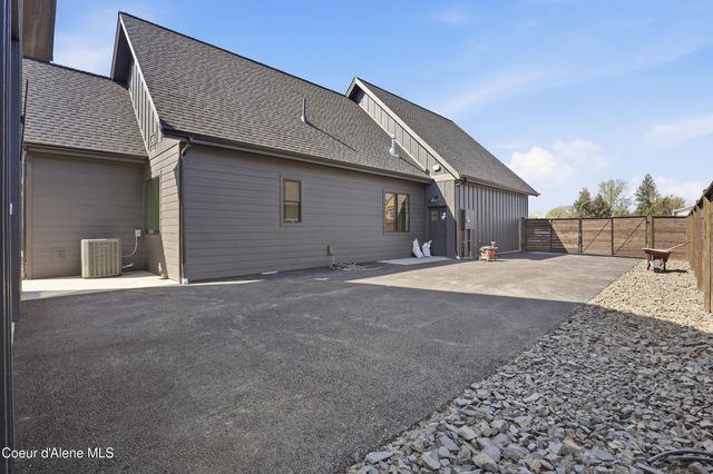 11006 N Armonia WAY, Hayden, ID 83835