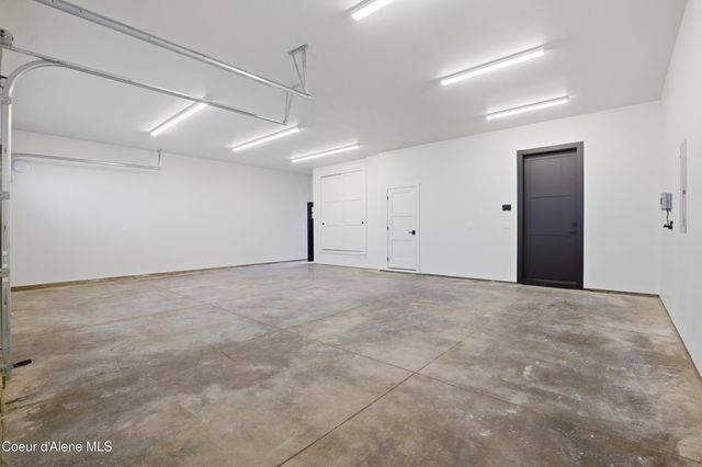 11006 N Armonia WAY, Hayden, ID 83835