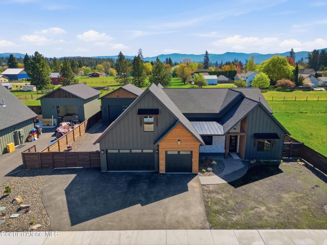 11006 N Armonia WAY, Hayden, ID 83835