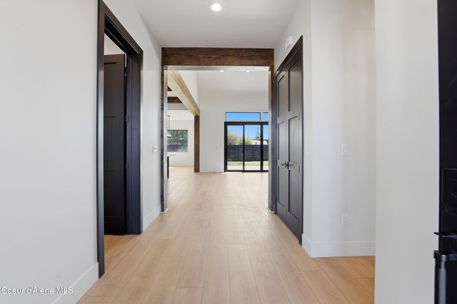 11006 N Armonia WAY, Hayden, ID 83835