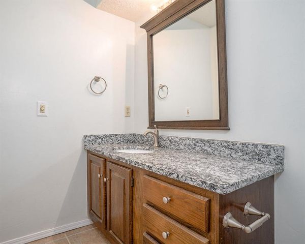 14419 N Pennsylvania Avenue E, Oklahoma City, OK 73134