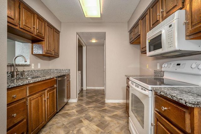 14419 N Pennsylvania Avenue E, Oklahoma City, OK 73134