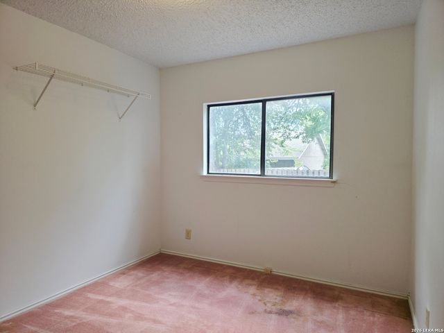 13203 Larkplace Dr, San Antonio, TX 78233