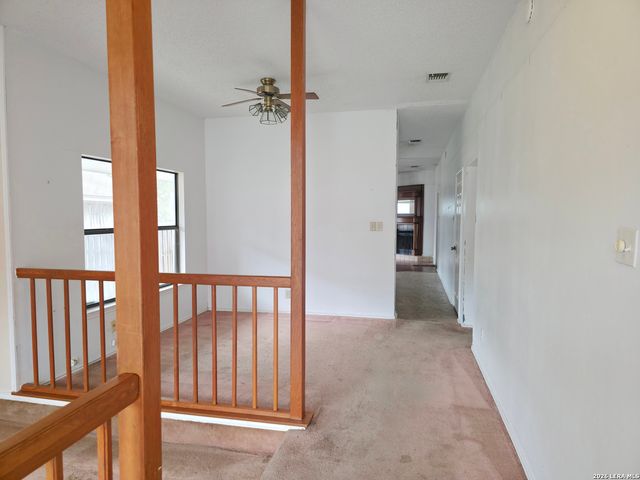 13203 Larkplace Dr, San Antonio, TX 78233