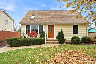 1219 Brentwood Drive, Round Lake Beach, IL 60073