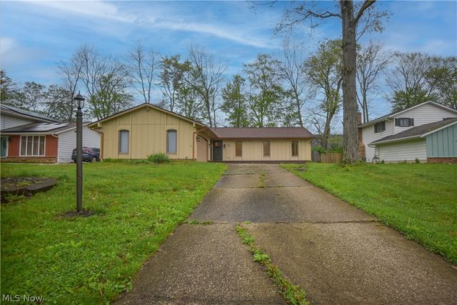 3541 Monte Vista Drive, Brunswick, OH 44212