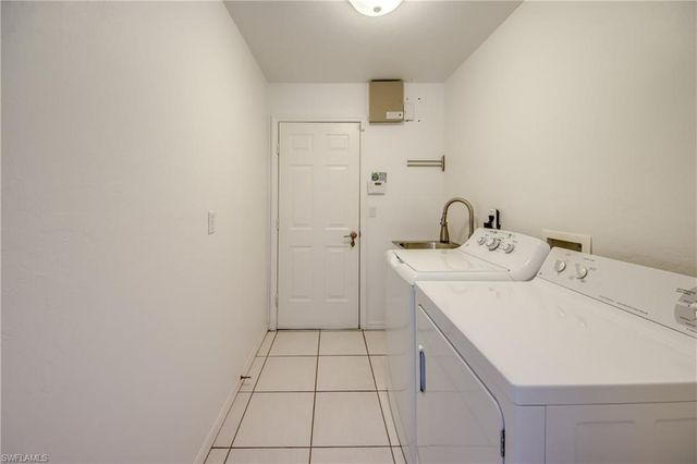 1732 Palaco Grande PKWY, Cape Coral, FL 33904