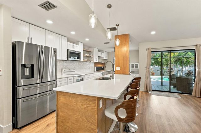 410 72ND STREET NW, Bradenton, FL 34209