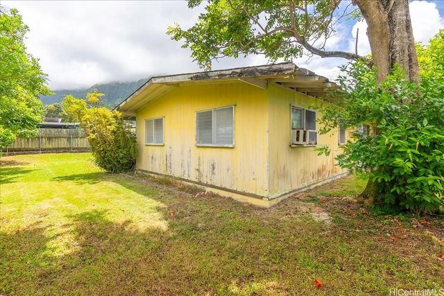 1076 Maunawili Road, Kailua, HI 96734