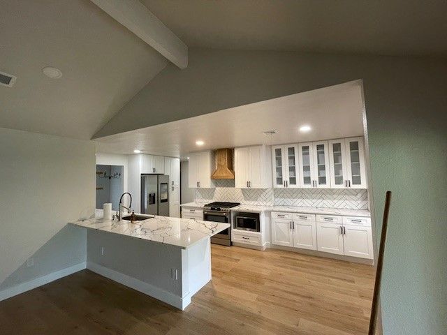 1109 Knotty Oaks Drive, Woodway, TX 76712