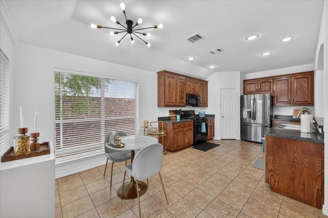 6040 Walleye Drive, Fort Worth, TX 76179
