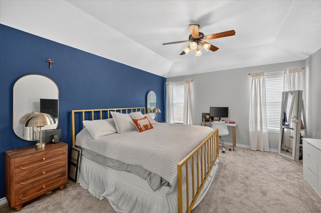 6040 Walleye Drive, Fort Worth, TX 76179