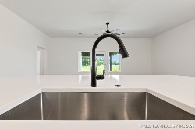 10416 E 132nd Street S, Bixby, OK 74008