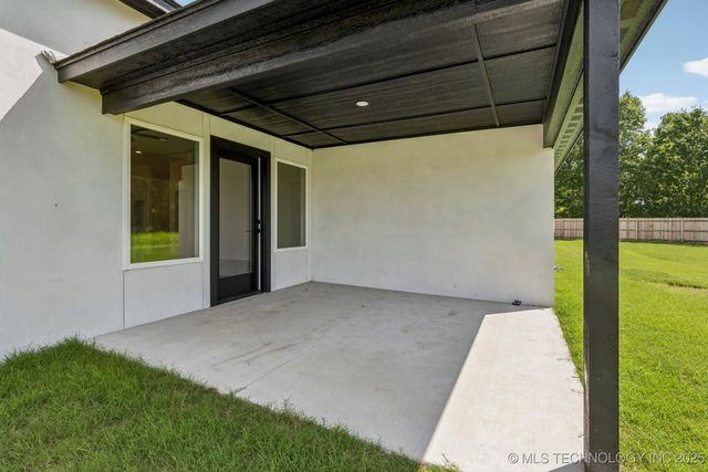 10416 E 132nd Street S, Bixby, OK 74008