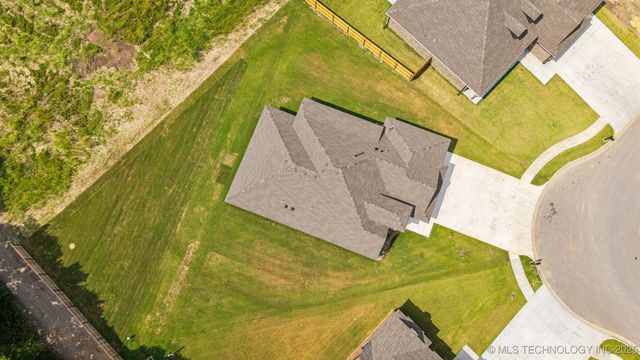 10416 E 132nd Street S, Bixby, OK 74008