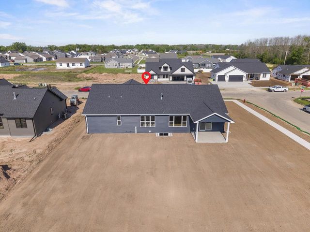 N8870 KILLARNEY WAY, Menasha, WI 54952