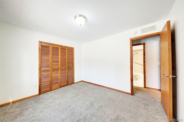 1465 Shoemaker Drive 107, Westland, MI 48185