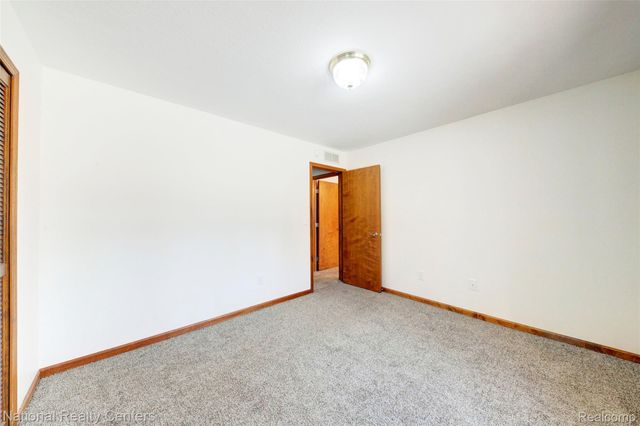 1465 Shoemaker Drive 107, Westland, MI 48185