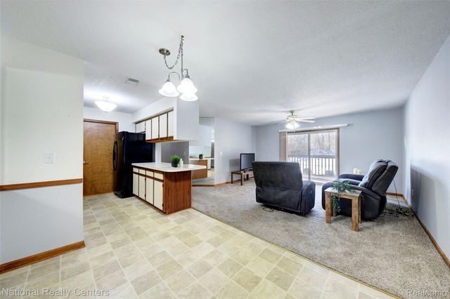 1465 Shoemaker Drive 107, Westland, MI 48185