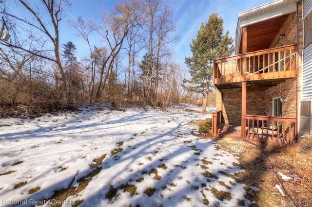 1465 Shoemaker Drive 107, Westland, MI 48185