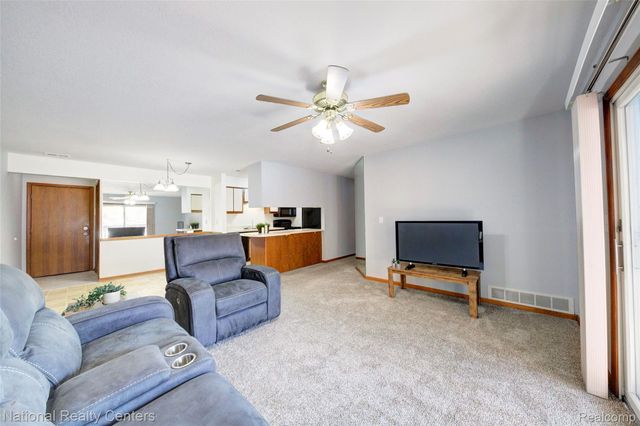 1465 Shoemaker Drive 107, Westland, MI 48185