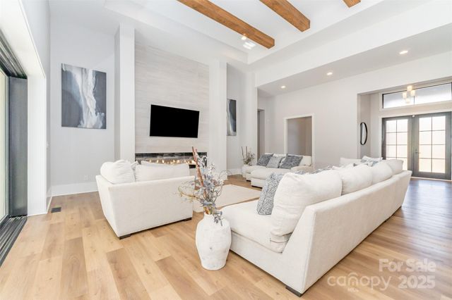 8306 Rolling Fields Road, Mint Hill, NC 28227