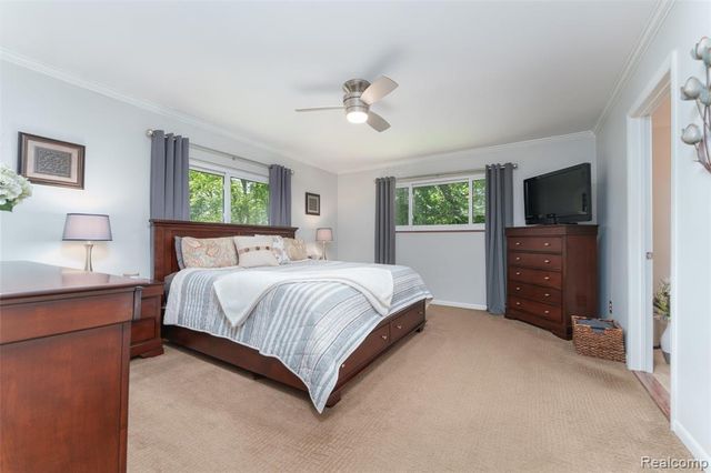 2172 Devonshire Road, Bloomfield Hills, MI 48302