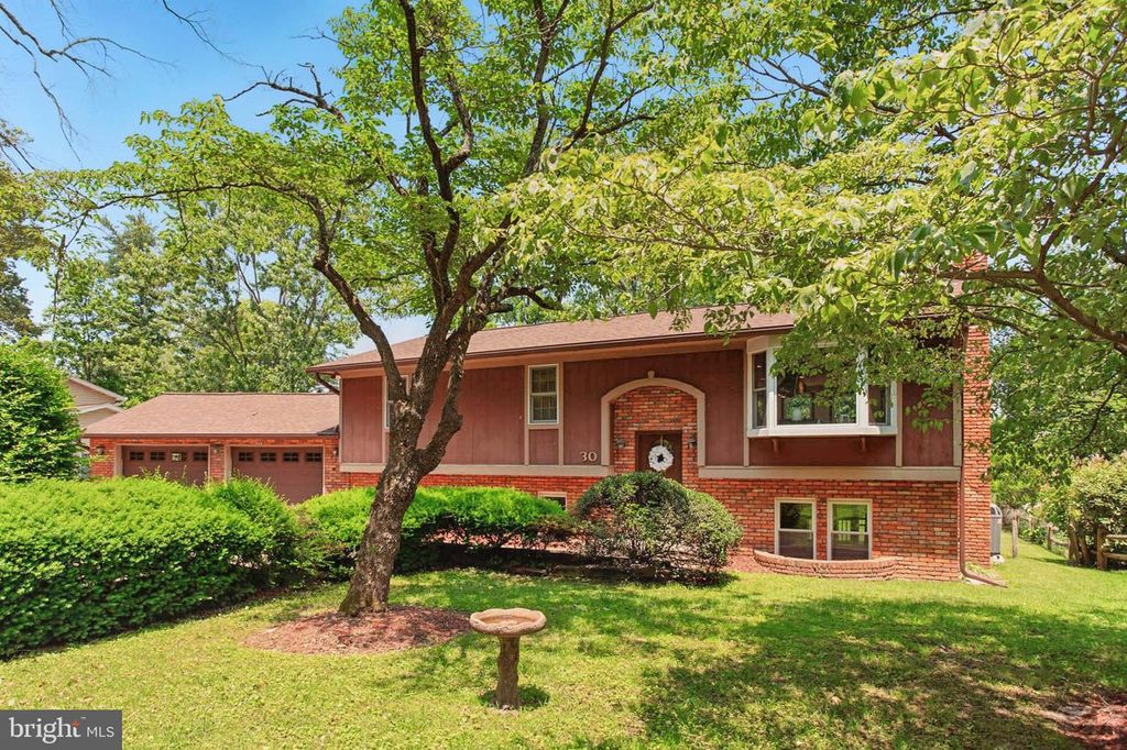 30 PENNSYLVANIA AVENUE, Edgewater, MD 21037