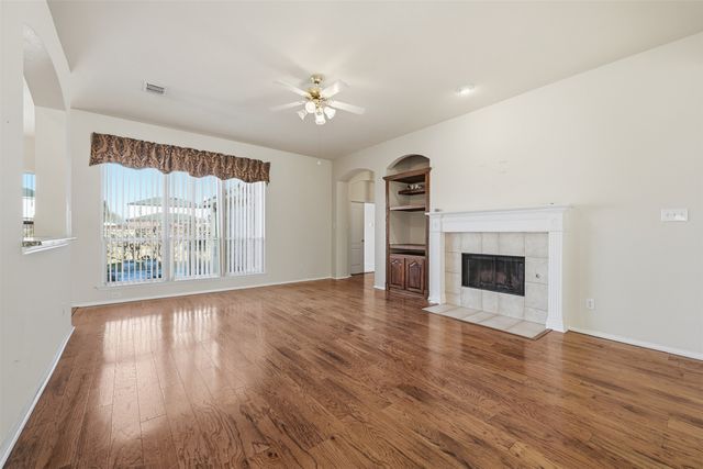 2229 White Rock Lane, Little Elm, TX 75068